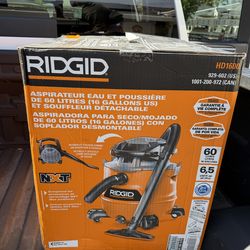 RIDGID HD1600 16 Gal Wet/Dry Vac w/ Detachable Blower