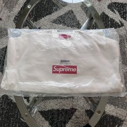 Supreme Washed Box Logo Crewneck