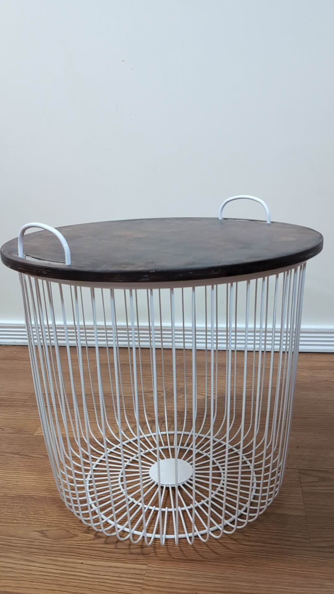 Wire Kids Storage Floor Bin