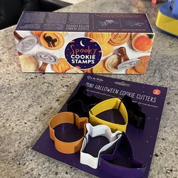 Brand New Halloween Baking Lot – Spooky Cookie Stamps + Mini Halloween Cookie Cutters Set