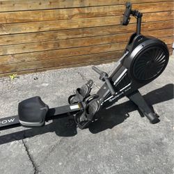 Echelon Rowing Machine 