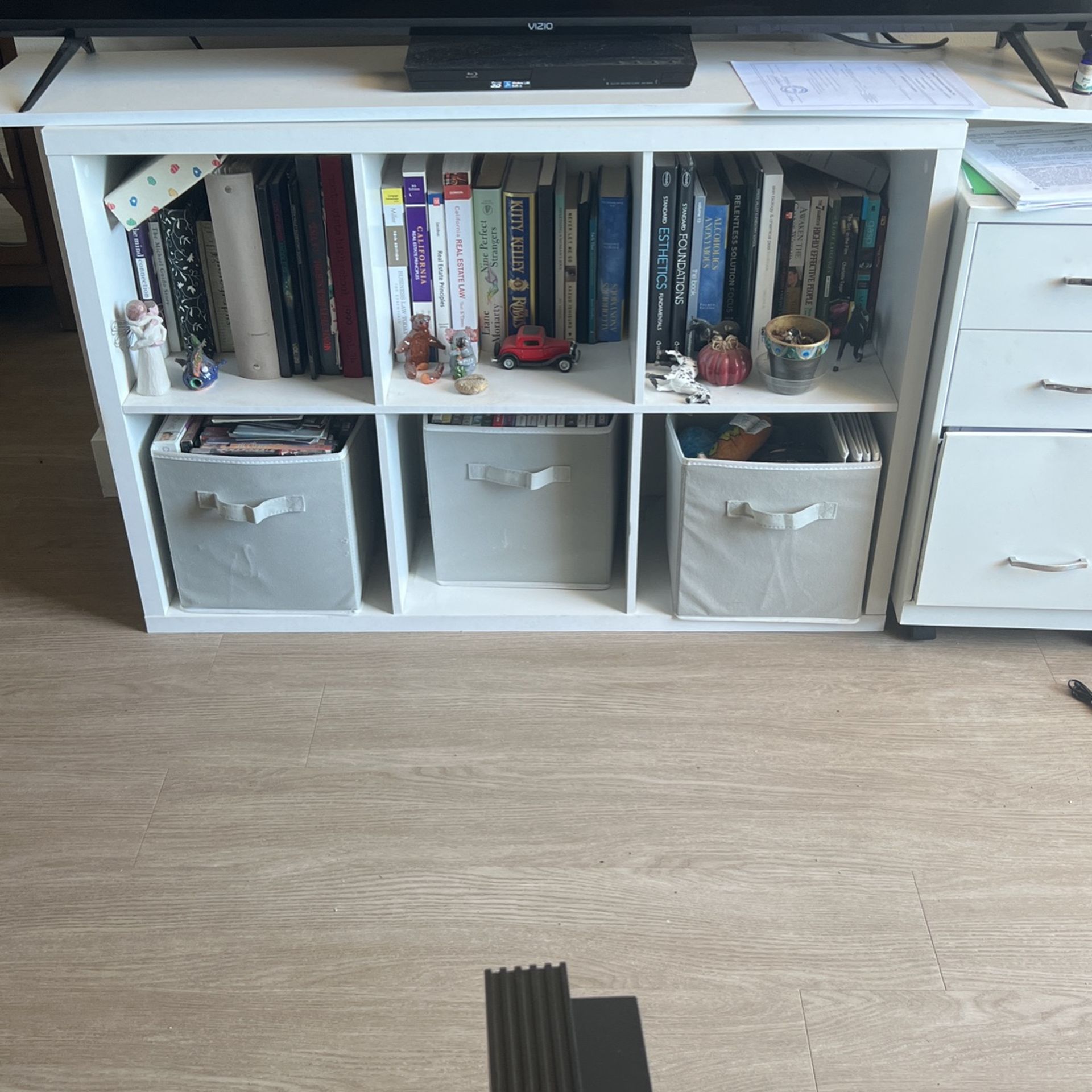 6 Cube Bookcase 