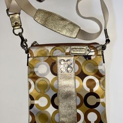 Coach Signature Crossbody Messenger Bag 43855 Gold & Brown