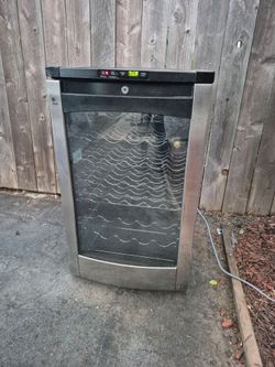 WINE FRIDGE!!