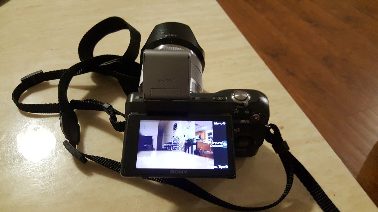 Sony Nex-3 DSLR Digital Camera