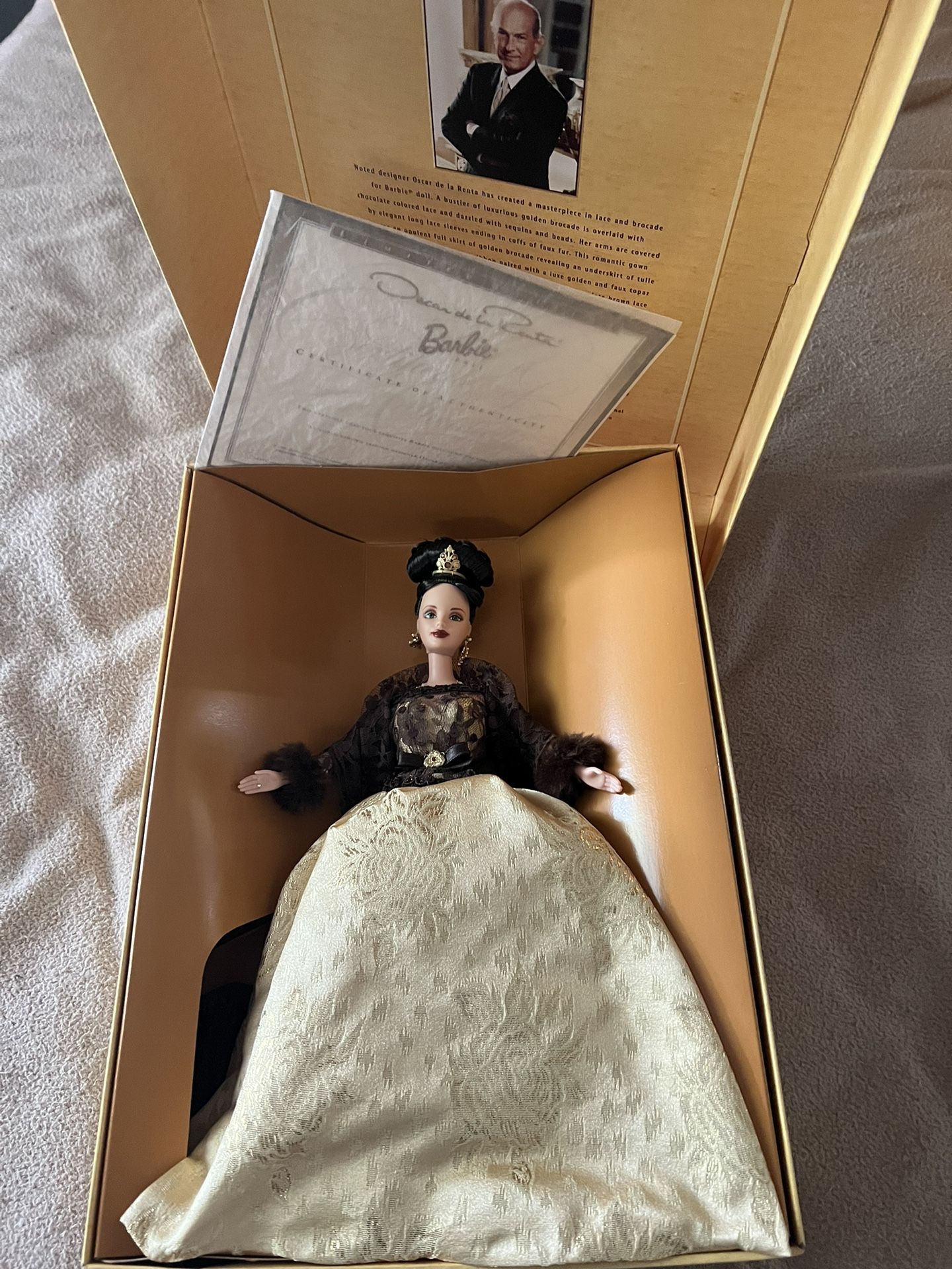 Price Drop. Oscar Da La Renta. Barbie