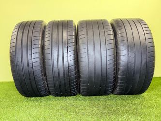 (2) 255/40/18 (2) 225/45/18 Michelin Pilot Sport 4S