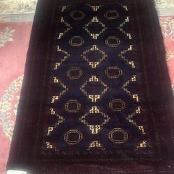 Midnight Heritage – Antique Handmade Rug-Irani