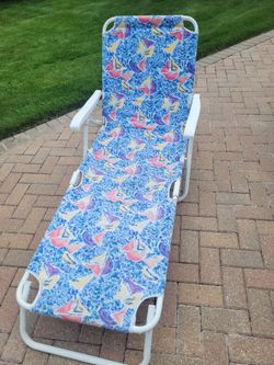 Outdoor Lounge Chair