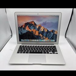 Apple MacBook Air 13” 2011 Core I7 4GB 256GB SSD