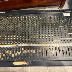Yamaha mixing board