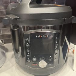 Instant Pot Pro Crisp 11-in-1 Air Fryer and Electric Pressure Cooker Combo