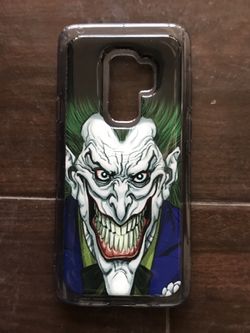 SCARY CLOWN” NEW PHONE COVER MADE FOR SAMSUNG 9 “PLUS” CELL PHONES ($25) OBO