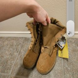 Military Boots