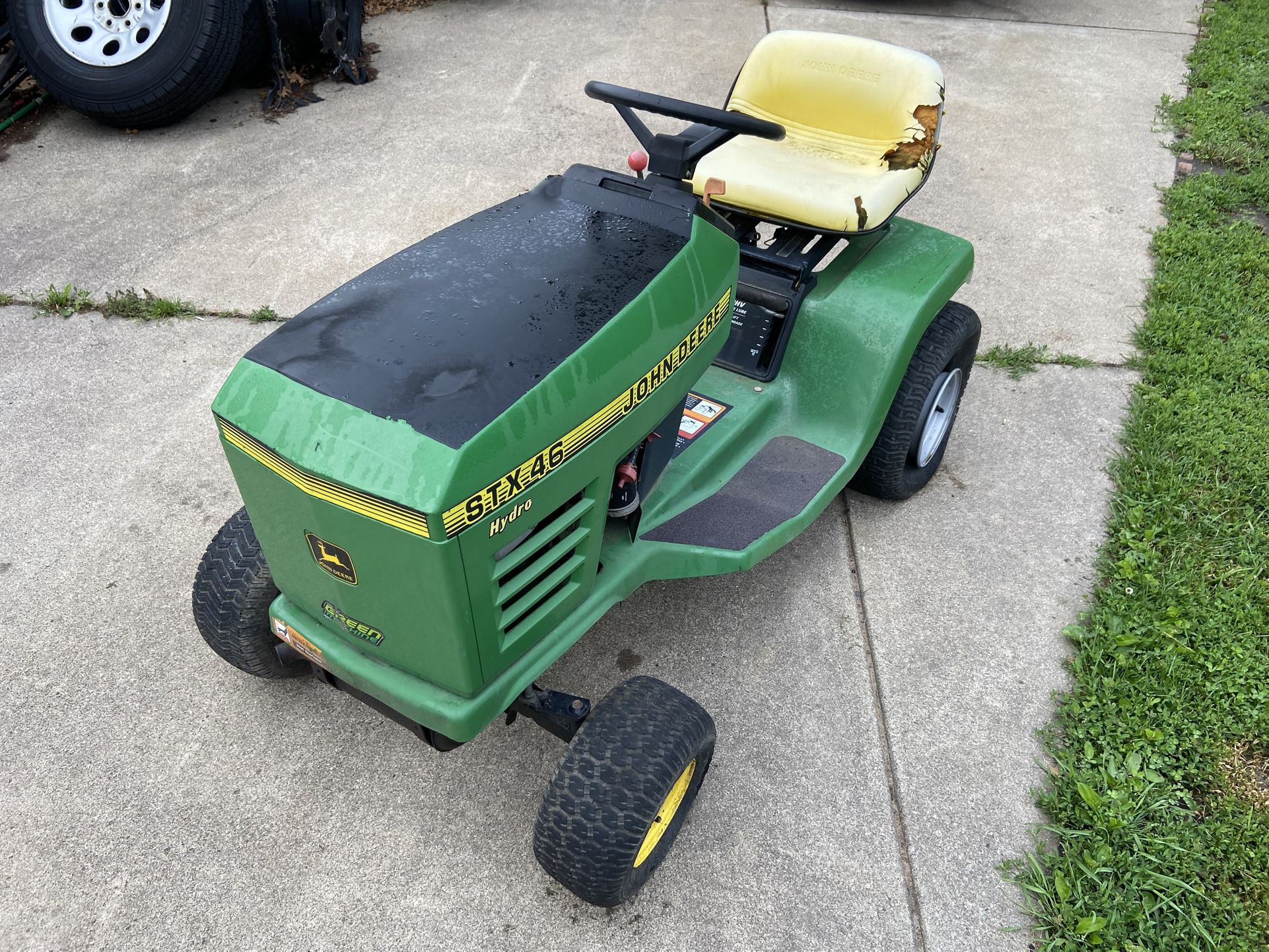 John Deere Stx 46