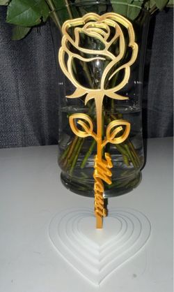 STRATA 3D Prints - Standing Rose w/ Base