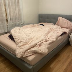 Bed - mattress and frame with headboard 