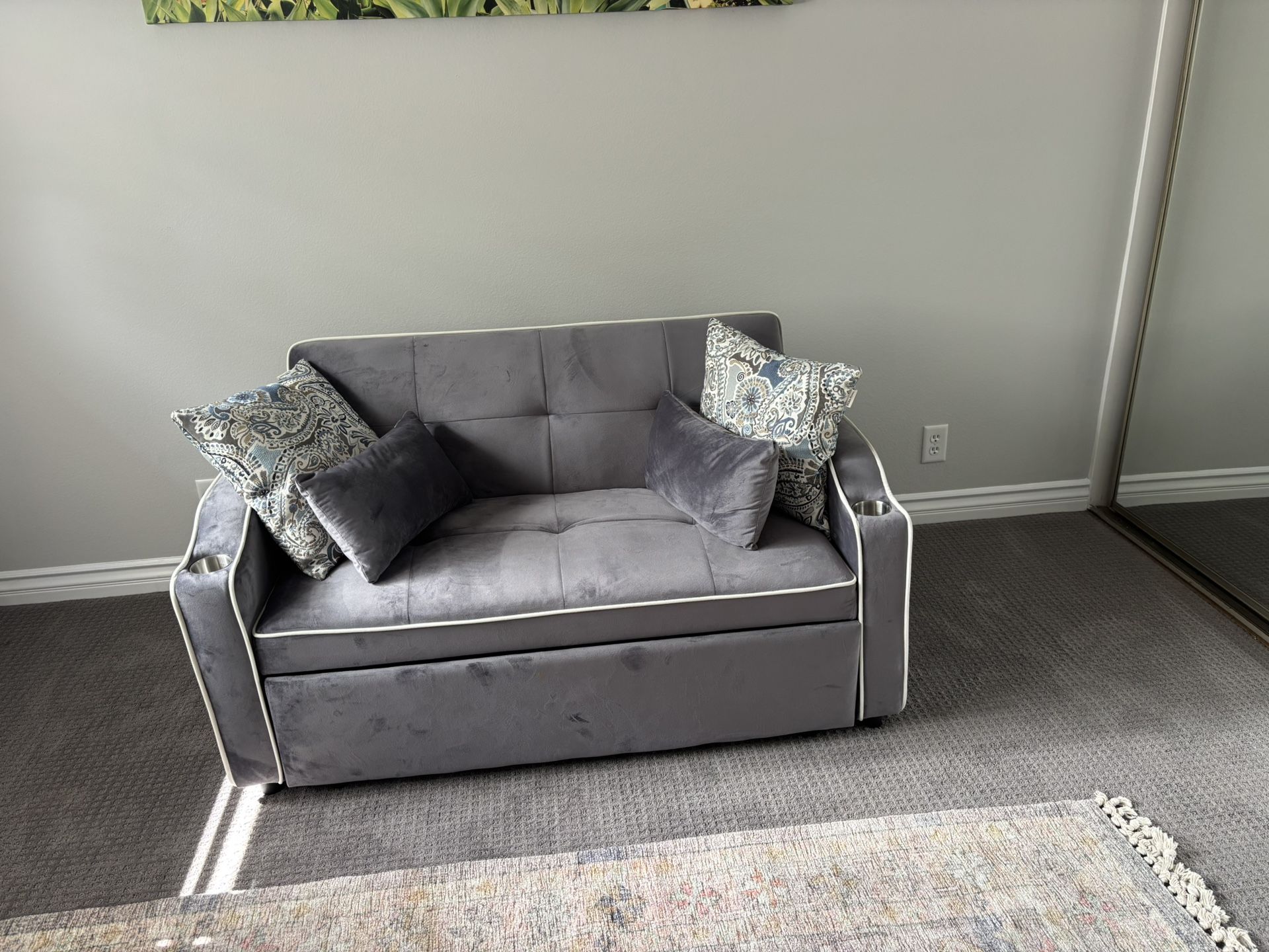 Sleeper Sofa Bed: Pull Out With USB Port