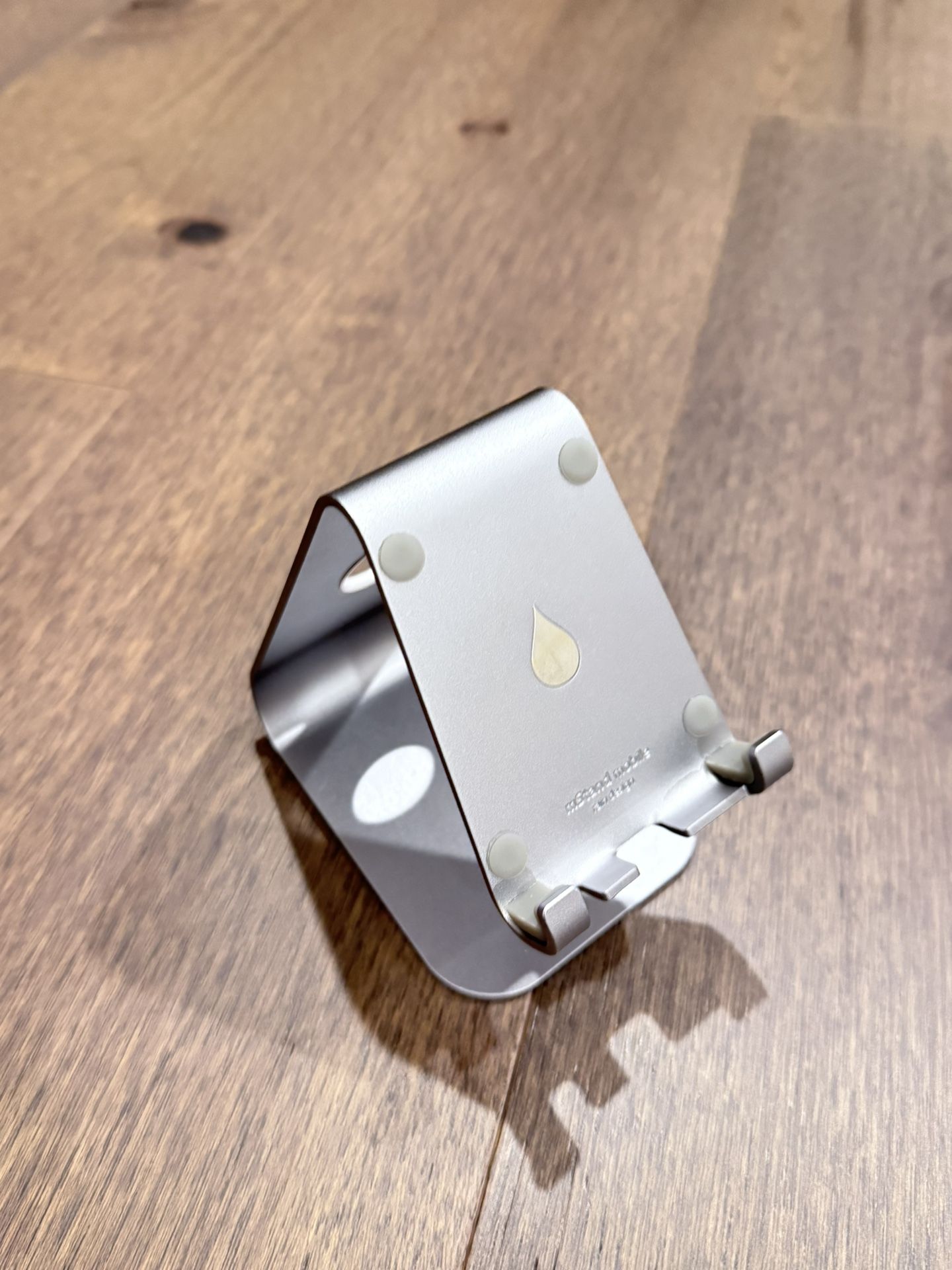 Rain Design mStand Mobile