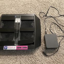 Netgear Nighthawk X6S AC3000 Tri-Band WiFi Router Model R7900P