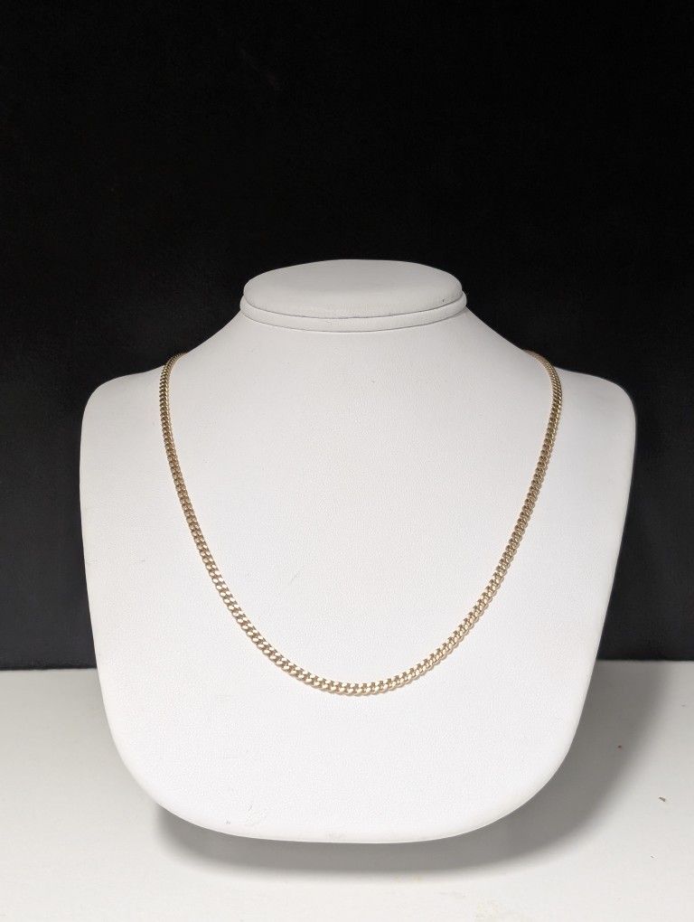 Yellow Gold 24.5 Inch 3mm Cuban Link Chain weighing 6.3 Grams and 10kt