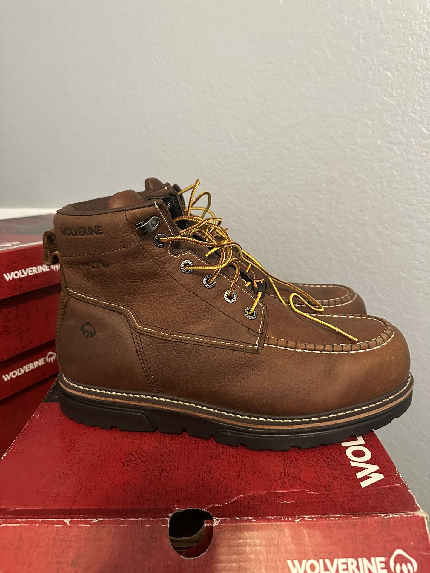 Brand New Wolverine Work Boots For Size Carbón Toe
