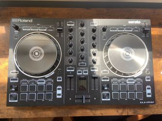 Roland DJ 202