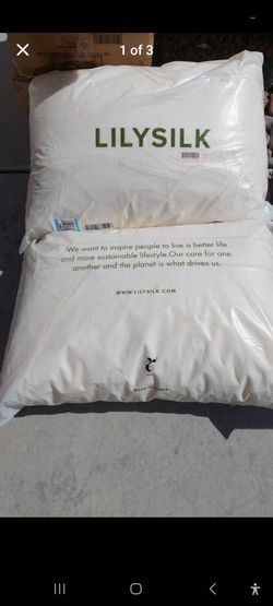 Lily Silk Comforter