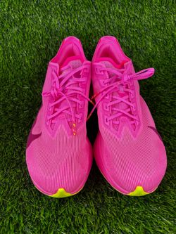 Women’s Nike Vaporfly 4 Zoomx size 9
