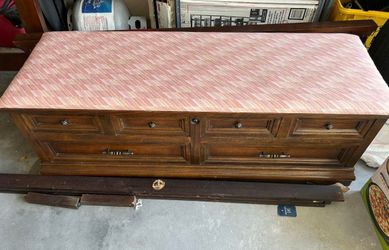 Bedroom chest