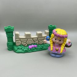 Fisher-Price Little People Castle Maiden Mary & Fence Accessory