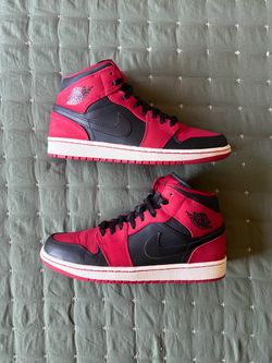 Men’s Air Jordan 1 Mid Size 9