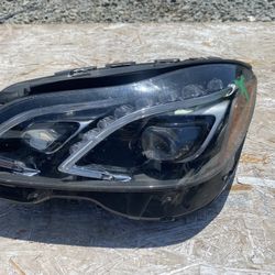 2013-2016 MERCEDES E CLASS HEADLAMP