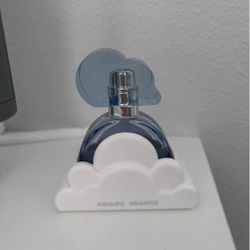 Ariana Grande Cloud Perfume