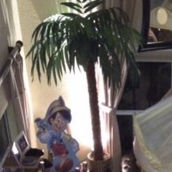 8 To 9 Foot Artificial Palm Tree 
