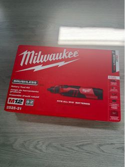 Milwaukee M12 12V Lithium-Ion Cordless Brushless Rotary Tool Kit