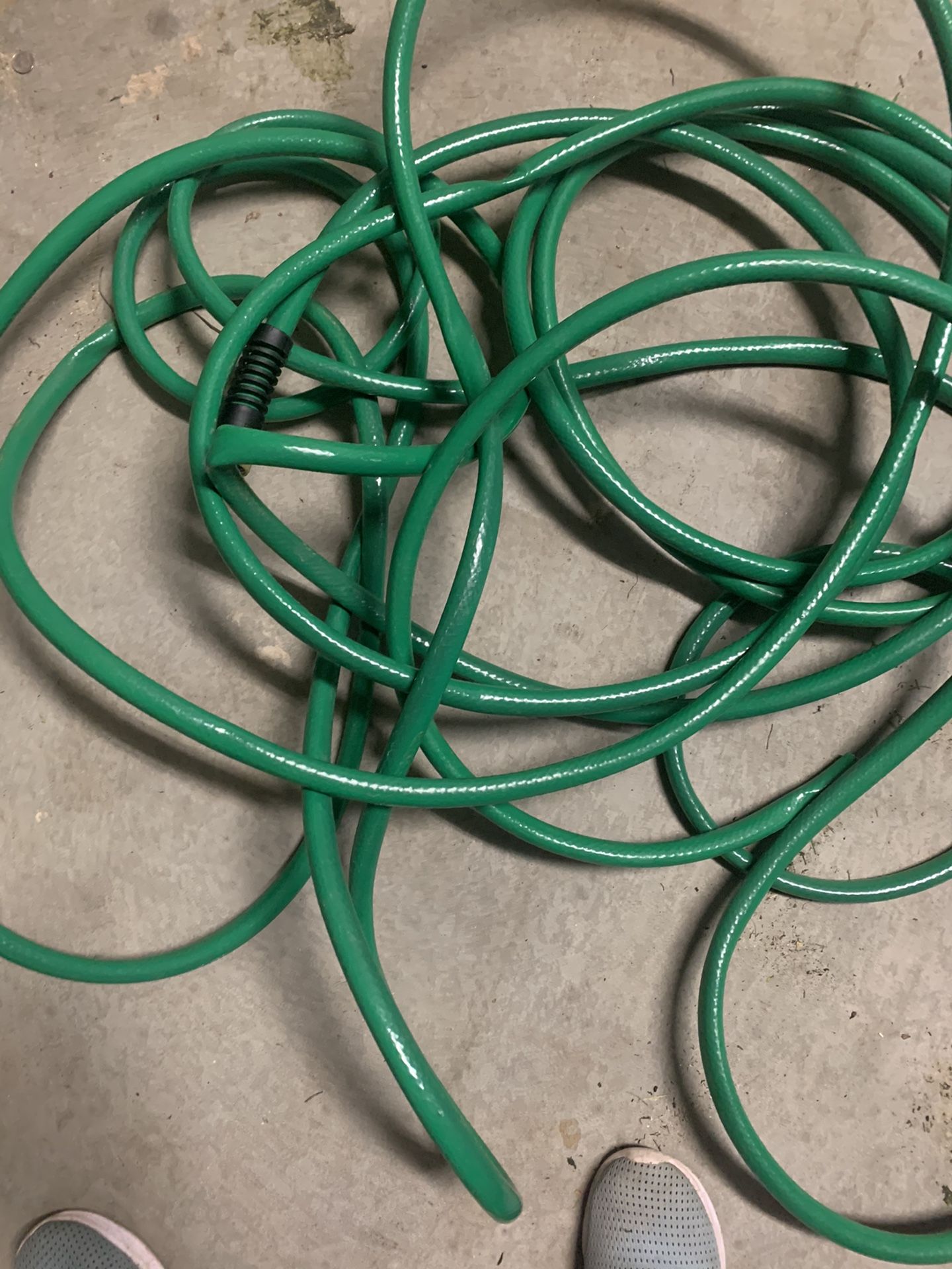 Free water hose