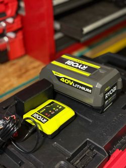 RYOBI 40V Lithium-lon 4.0 Ah Battery with Charger