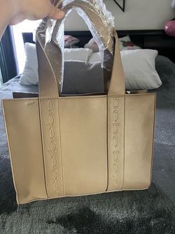 Tote Bebe new never used