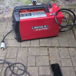 Lincoln Electric Welding Machine 