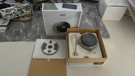 Like New! Nest Smart Programmable Google Nest T3007ES Wi-Fi Learning Thermostat - Stainless Steel