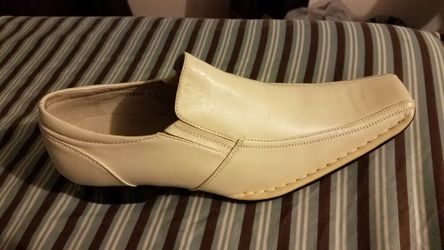 New BONAFINI dress shoes