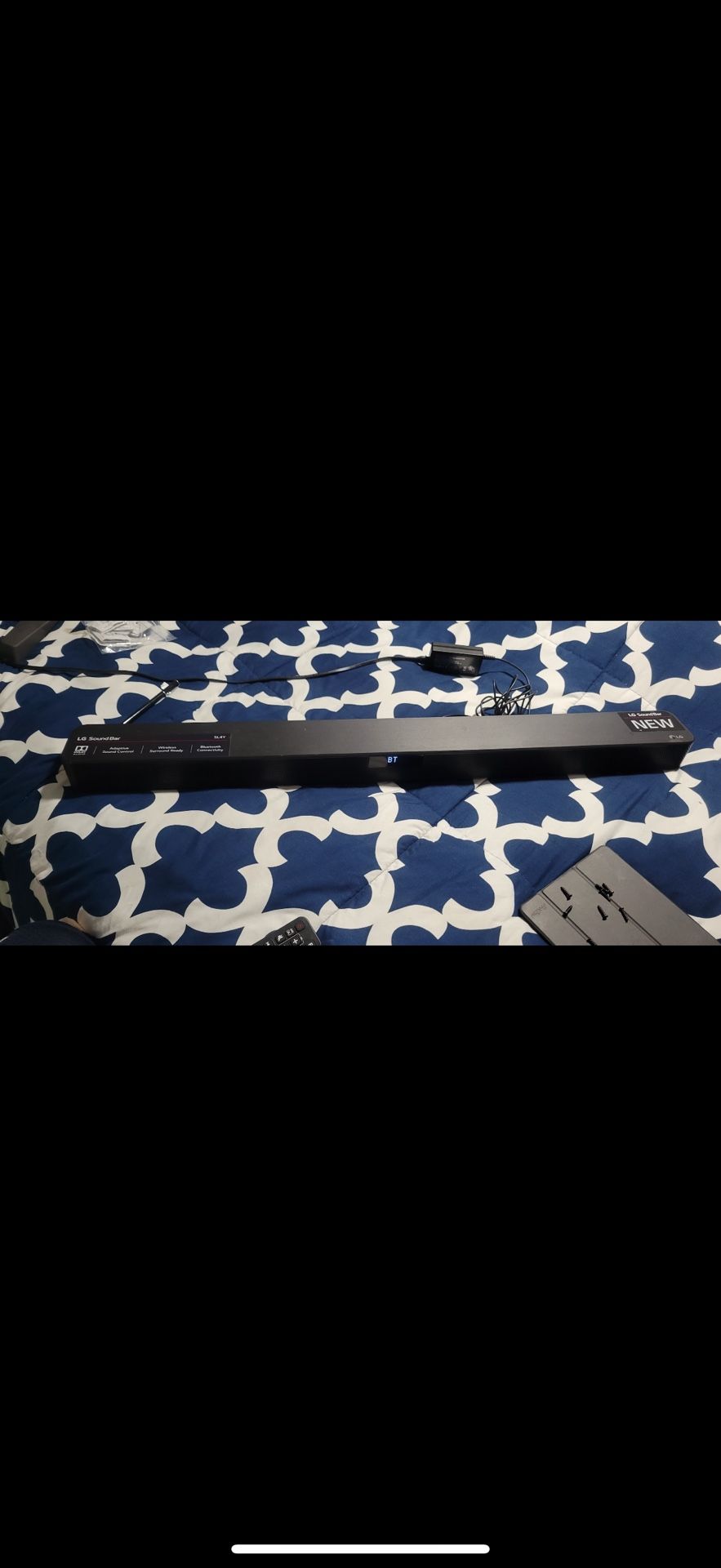 LG SL4Y Wireless Bluetooth Soundbar – Dolby Audio, DTS, Adaptive