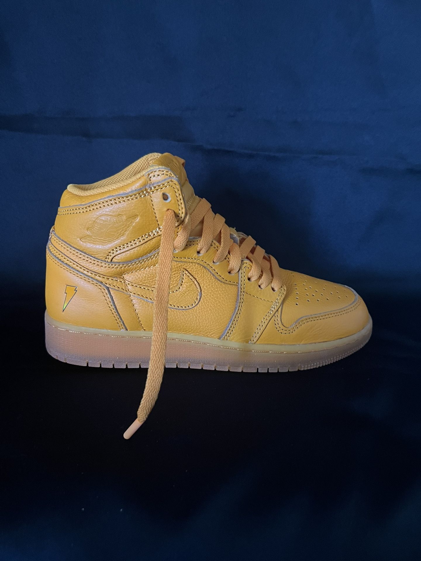 Jordan Retro High
