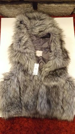 Loft Faux Fur Vest XS/S - NWT