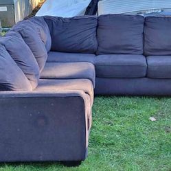 Sectional Couch 
