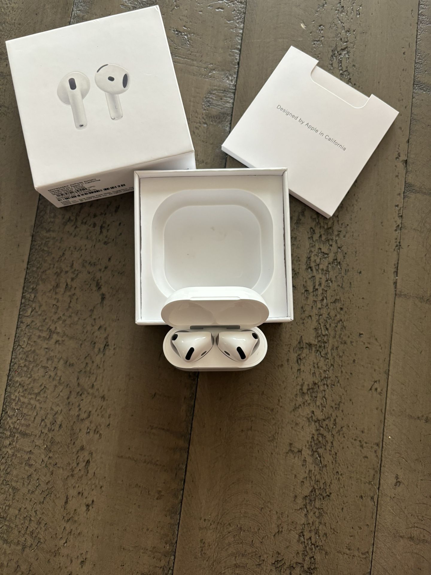 AirPod 4s