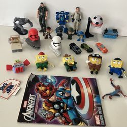 Lot 23 Hasbro Disney McDonald's Burger King Comic Figurines + 1 Avengers Magazine     