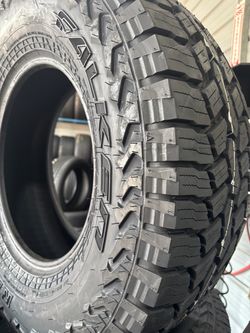 Falken-265/70/16