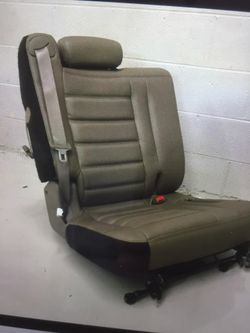 H2 hummer 3rd row seat they go for $425. 00 plus Tax But selling it for $375.00 ok new seat ok